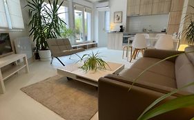 Appartement terrasse 4personnes rue de jemmapes